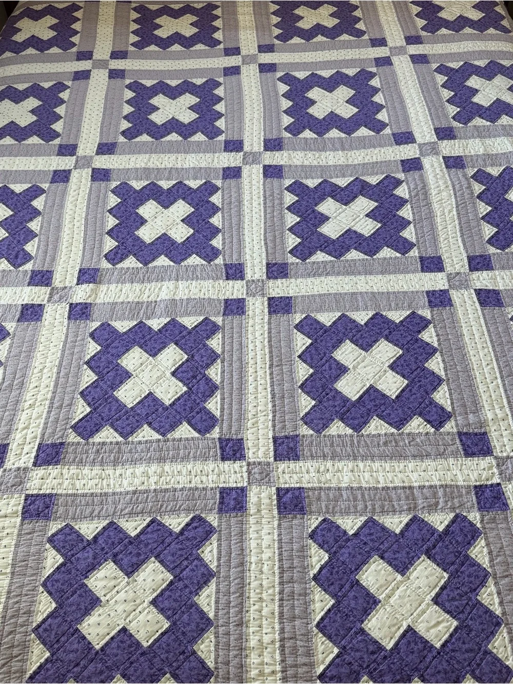 Hand Pieced Hand Quilted Amish Style King Quilt 102x88